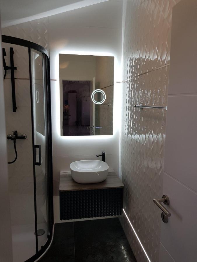 Apartmani Porat Малинска Екстериор снимка