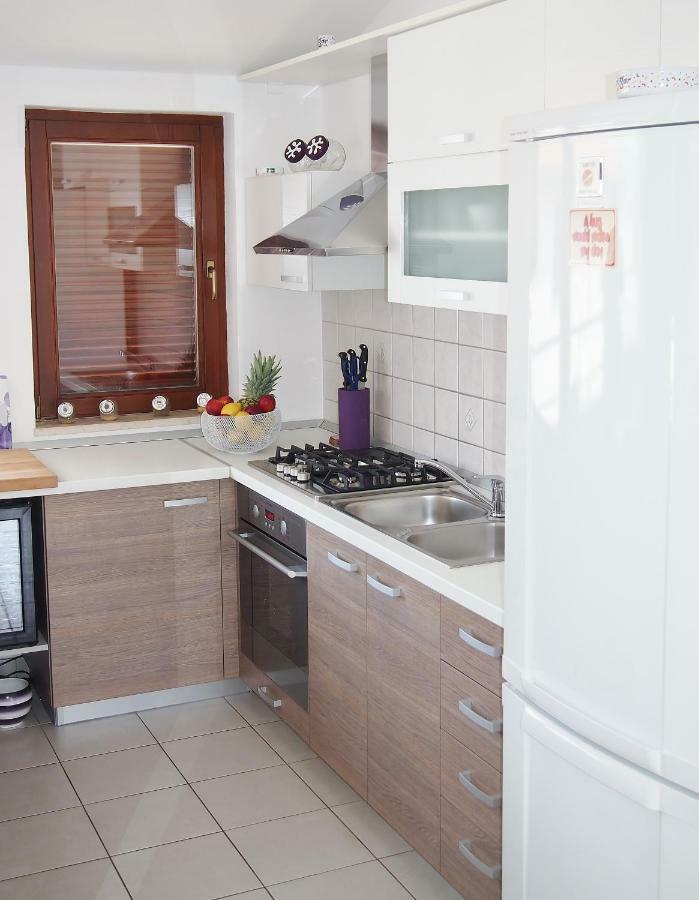 Apartmani Porat Малинска Екстериор снимка