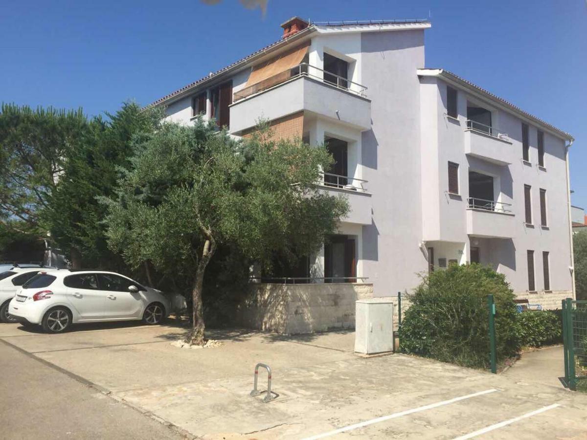Apartmani Porat Малинска Екстериор снимка