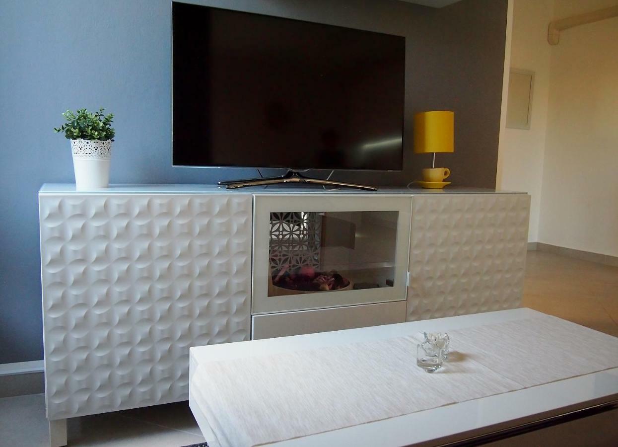 Apartmani Porat Малинска Екстериор снимка